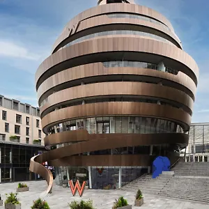 ***** Otel W Birleşik Krallık
