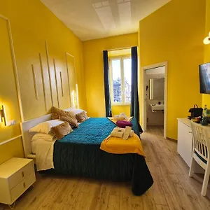  Konukevi Residenze Serventi Longhi İtalya